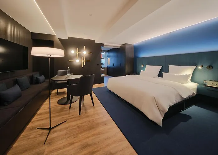 Beste Erholung im Baden-Baden Wellness Therme Hotel